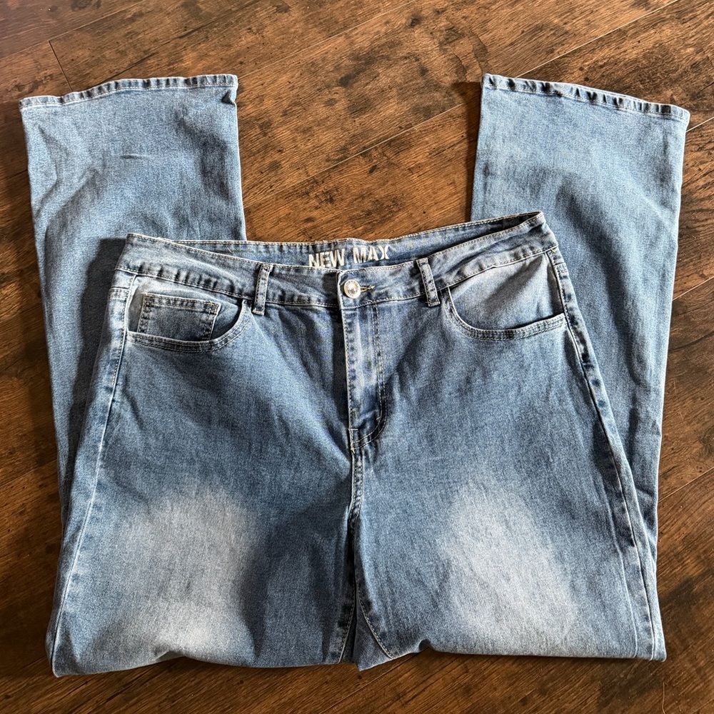 ✨ New Max Rhinestone Embellished Jeans | Light Wash | Size 16